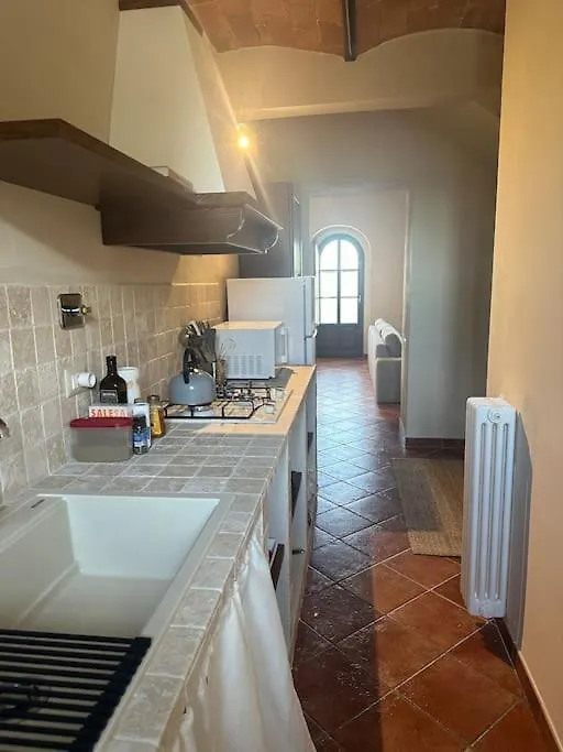 Cozy Home In Countryside Asciano Siena -Renovated! 아파트