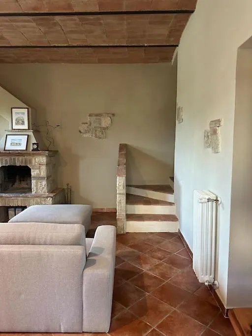 아파트 Cozy Home In Countryside Asciano Siena -Renovated!