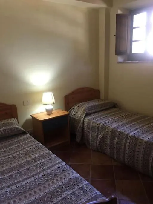 Cozy Home In Countryside Asciano Siena -Renovated! 아파트